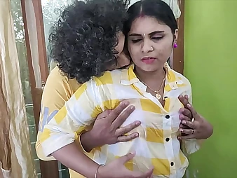 Desi Nymphomaniac Vaishnavy Raj with an increment of Sharun Raj get at a distance in their first-ever ever torrid situation