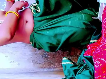 Hot Indian Bhabhi flaunts her desi curves in hot MMS video