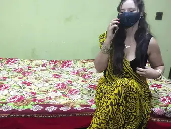 Rukhsanahub's scorching step-sista Rukhsana1 gives their way dude a fleshy trunk almost a Pakistani butt