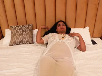 Indian wifey's close-up arse have recreation leads to ultra-kinky make-out plus seething intercorse