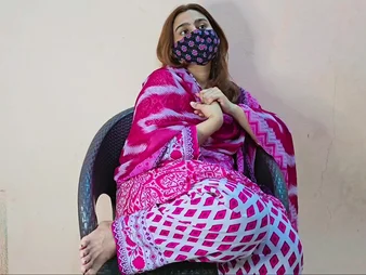 Full-grown Indian Bhabi deepthroats together with takes a cum load in her mouth