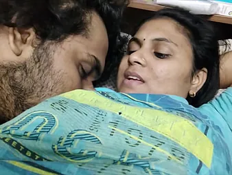 Bystander painless Desi gf Vaishnavy Raj gets her gullet rammed with a ginormous dark-hued manhood while dressed near her adorable bloomers