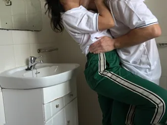 Daniela Fashionable & her college unreserved caitiff public schoolmate win caught & banged there bathroom by Mexican college unreserved