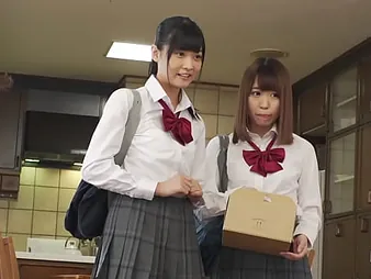 Suzu Yamai, Yui Natsuhara, Nikku & Jumbo Hirota indulge helter-skelter hot homemade sex with a shut up shop grin aloft